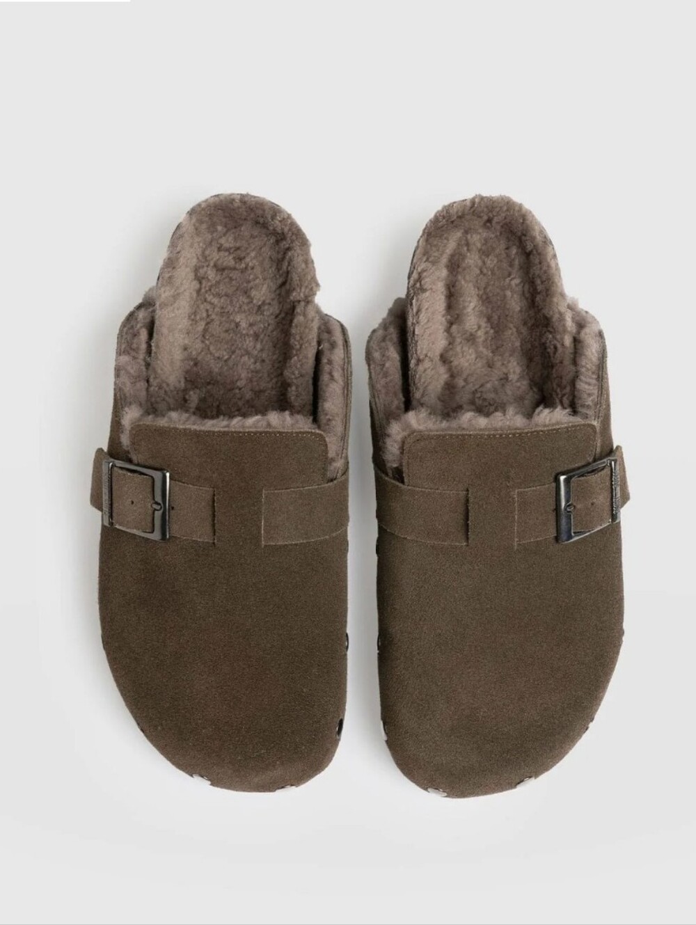 Suede Shearling Clogs 🤎🤎